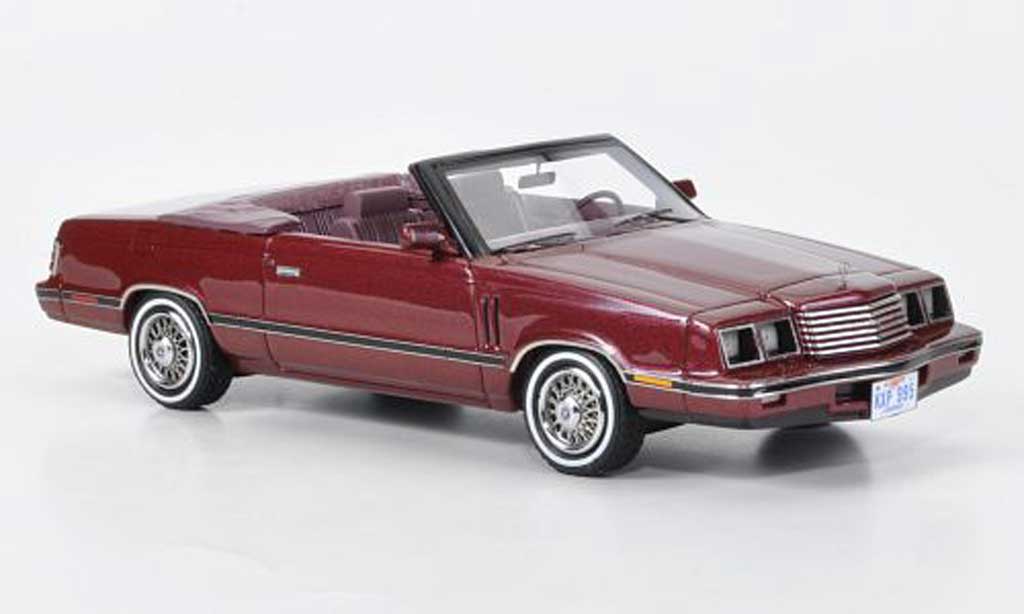 Dodge 600 1/43 Neo Cabriolet rood 1984 modelauto