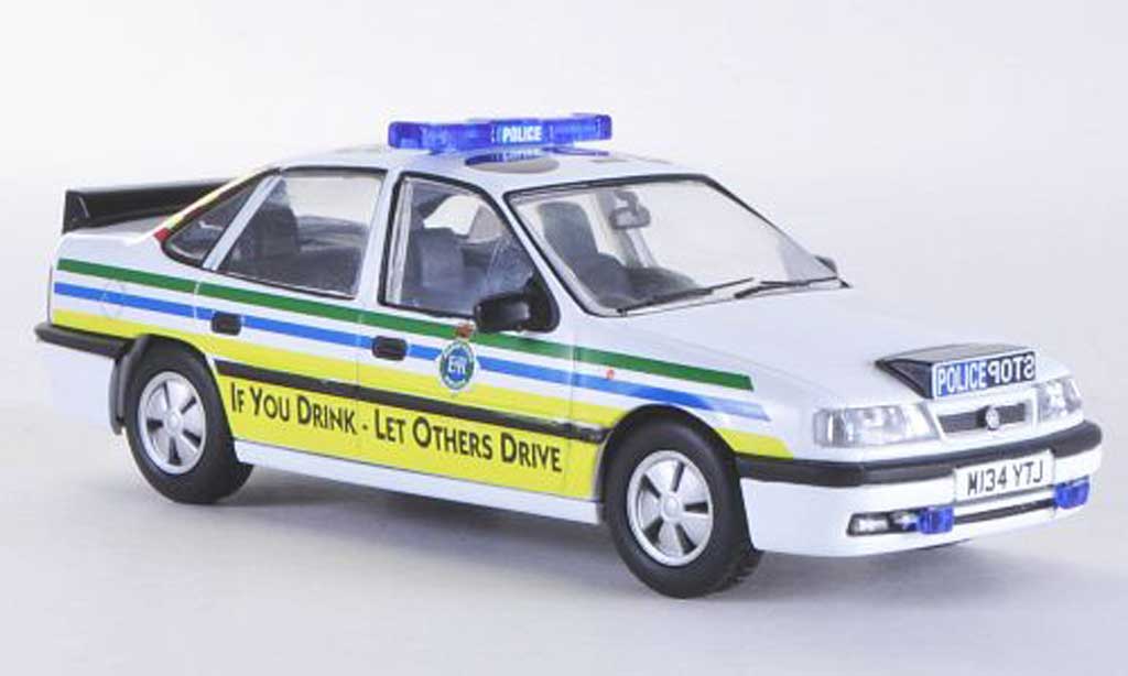 Opel Cavalier 1/43 Vanguards Mk3 Merseyside Politie Politie (UK) RHD modelauto