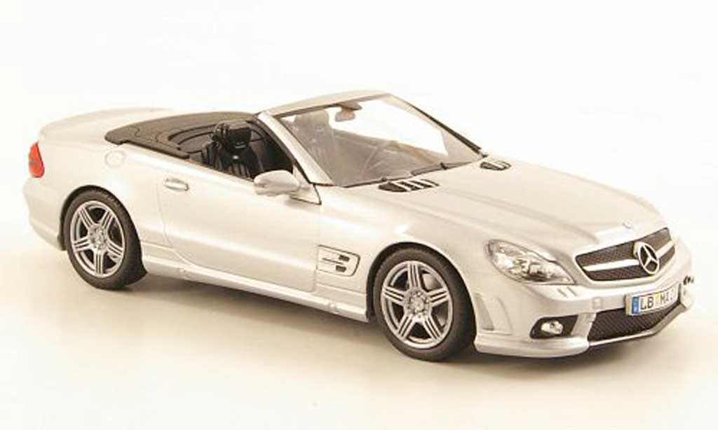 Mercedes Classe SL 63 1/43 Minichamps 63 AMG (R230) grijs modelauto