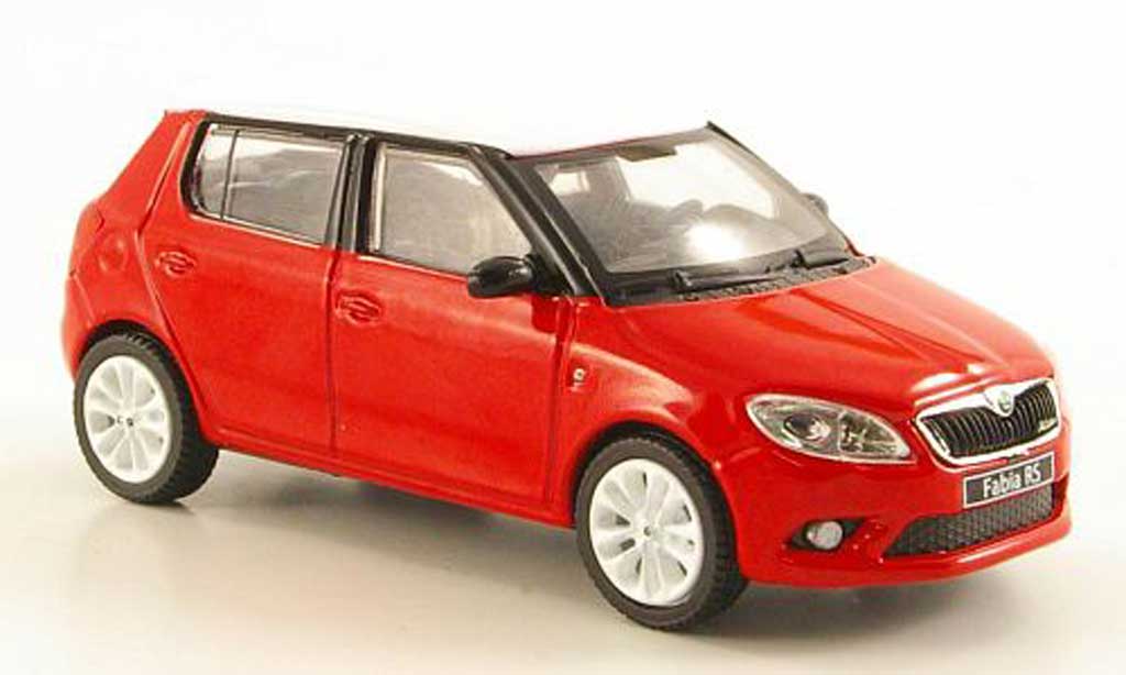 Skoda Fabia 1/43 Abrex rood mit witem Dach und Felgen 2010 modelauto