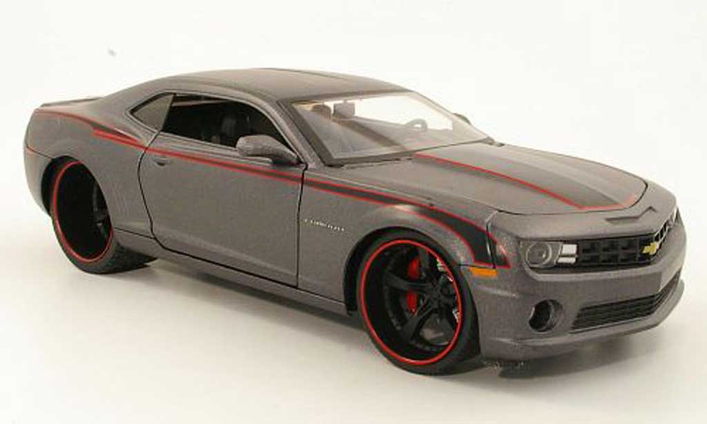 Chevrolet Camaro SS 1/18 Jada Toys SS grijs/zwart 2010 modelauto