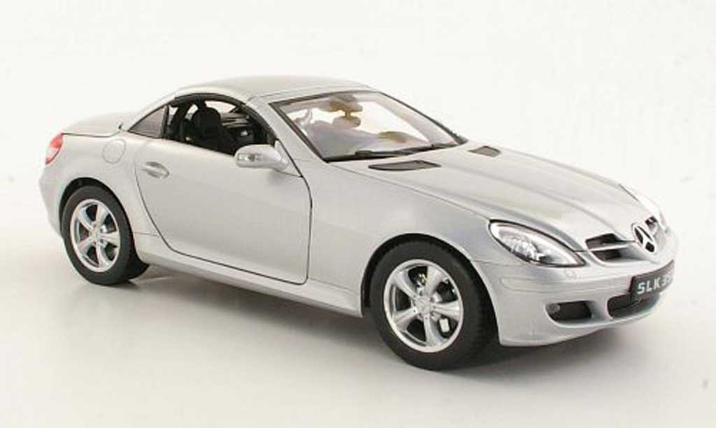 Mercedes Classe SLK 1/18 Welly 350 (R171) grijs metallic 2004 modelauto