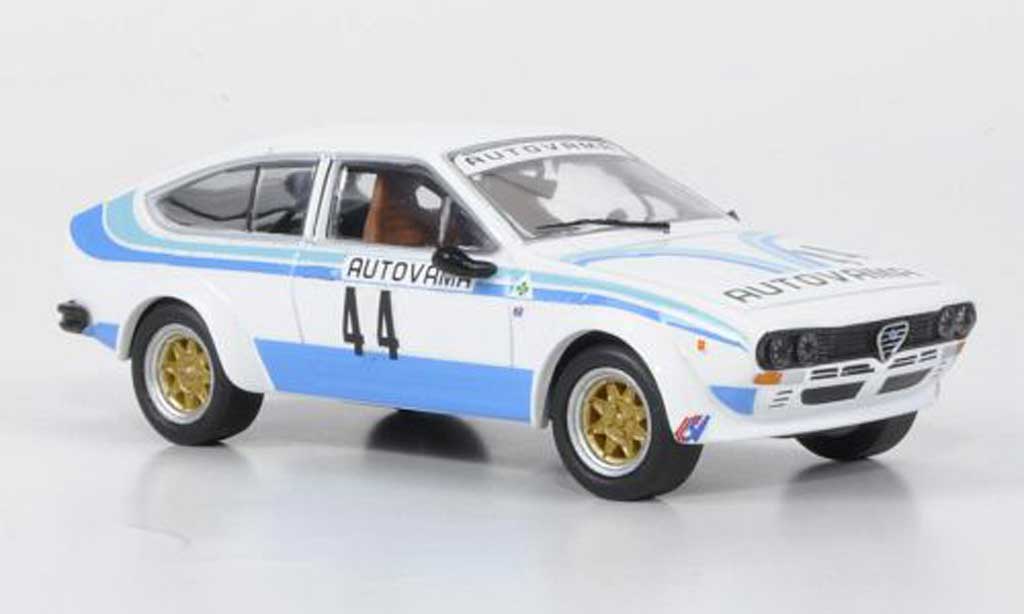 Alfa Romeo GT 2.0 1/43 M4 V 2.0 Alfetta No.44 Francia / Bigliazzi Monza 1978 modelauto