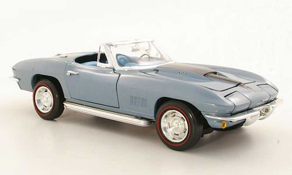 Chevrolet Corvette C2 1/18 Ertl C2 Cabriolet (C2) grijs metallic blauw/zwart 1967 modelauto