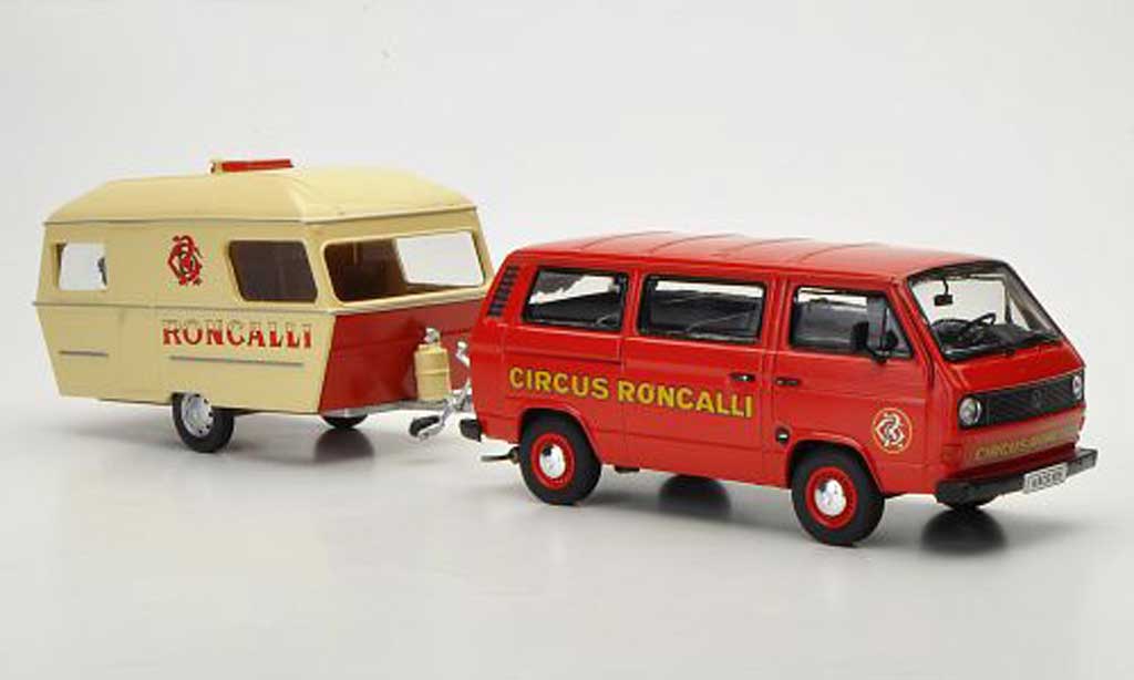 Volkswagen T3 1/43 Premium ClassiXXs a Bus mit Wohnanhanger Circus Roncalli modelauto