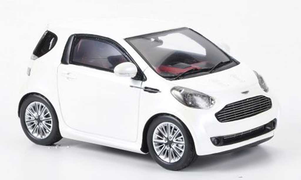 Aston Martin Cygnet 1/43 Spark wit 2011 modelauto