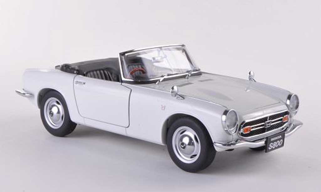 Honda S800 1/18 Autoart Roadster wit 1966 modelauto