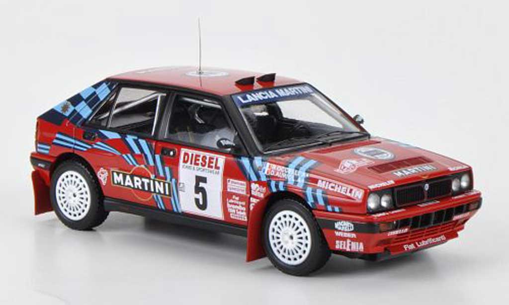 Lancia Delta HF Integrale 1/43 HPI HF Integrale 16V No.5 Martini D.Auriol / B.Occelli Rally Sanremo 1989 modelauto