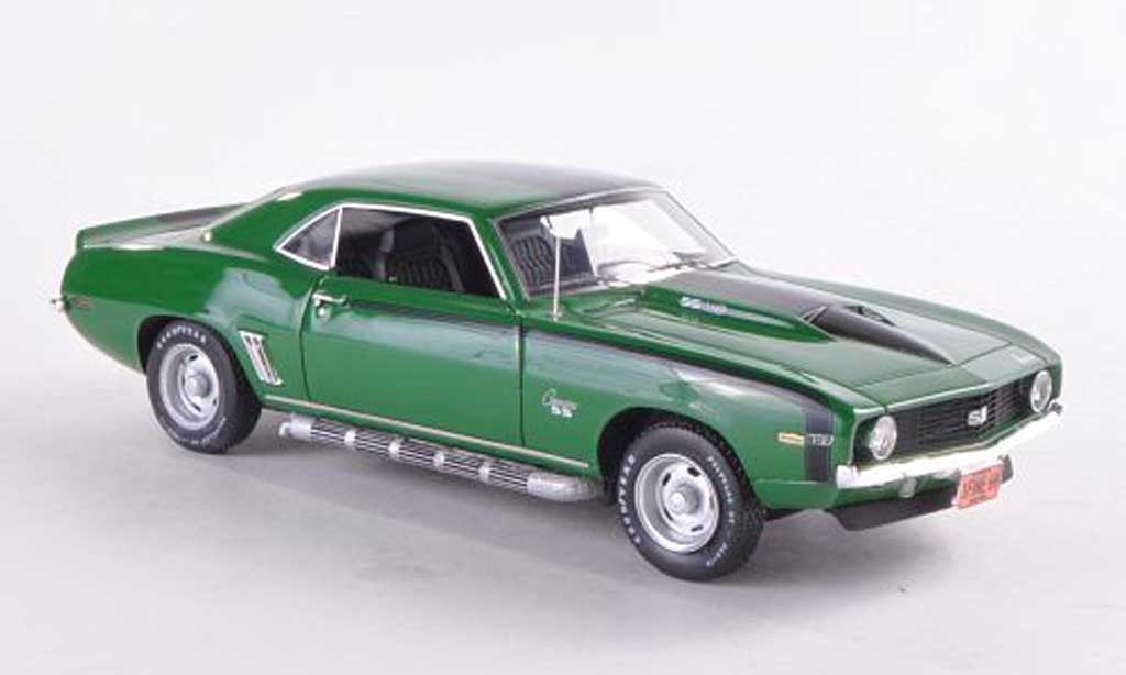 Chevrolet Camaro SS 1/43 Highway 61 SS SS 427 grun/zwart 1969 modelauto