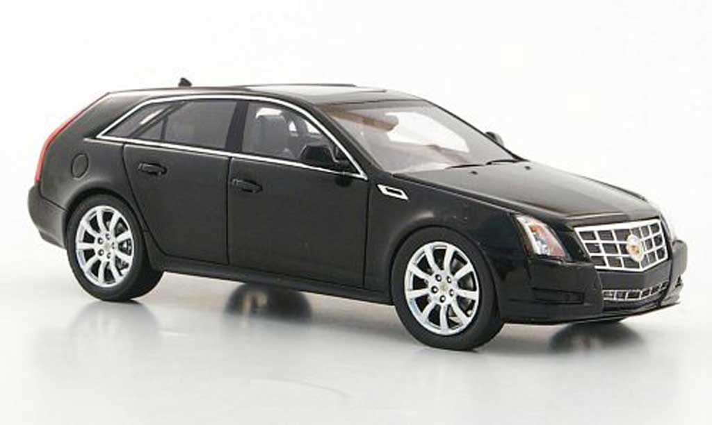Cadillac CTS 1/43 Luxury Collectibles Station Wagon zwart 2011 modelauto
