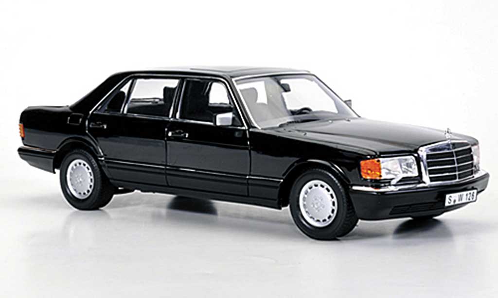 Mercedes 560 SEL 1/18 Norev SEL (W126) zwart 1985 modelauto