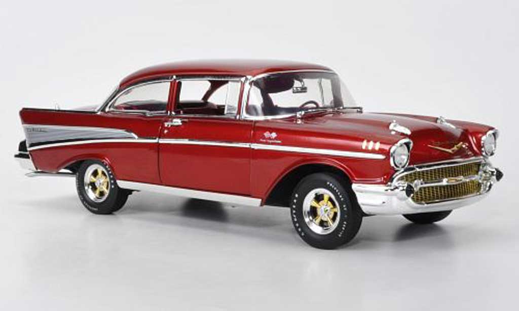 Chevrolet Bel Air 1/18 Highway 61 rood 1957 modelauto