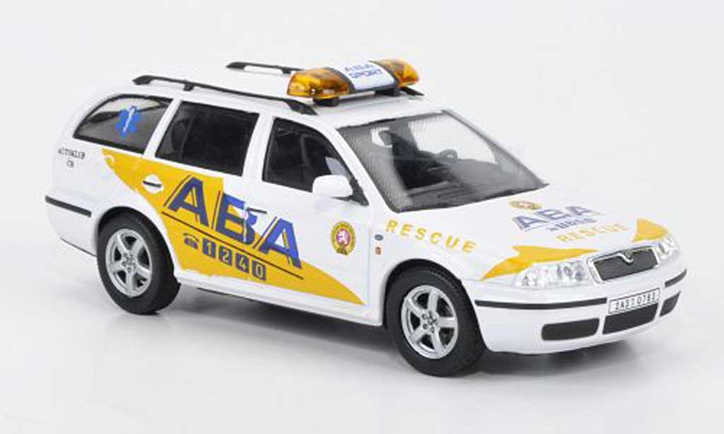 Skoda Octavia 1/43 Abrex ABA Rescue 2004 modelauto