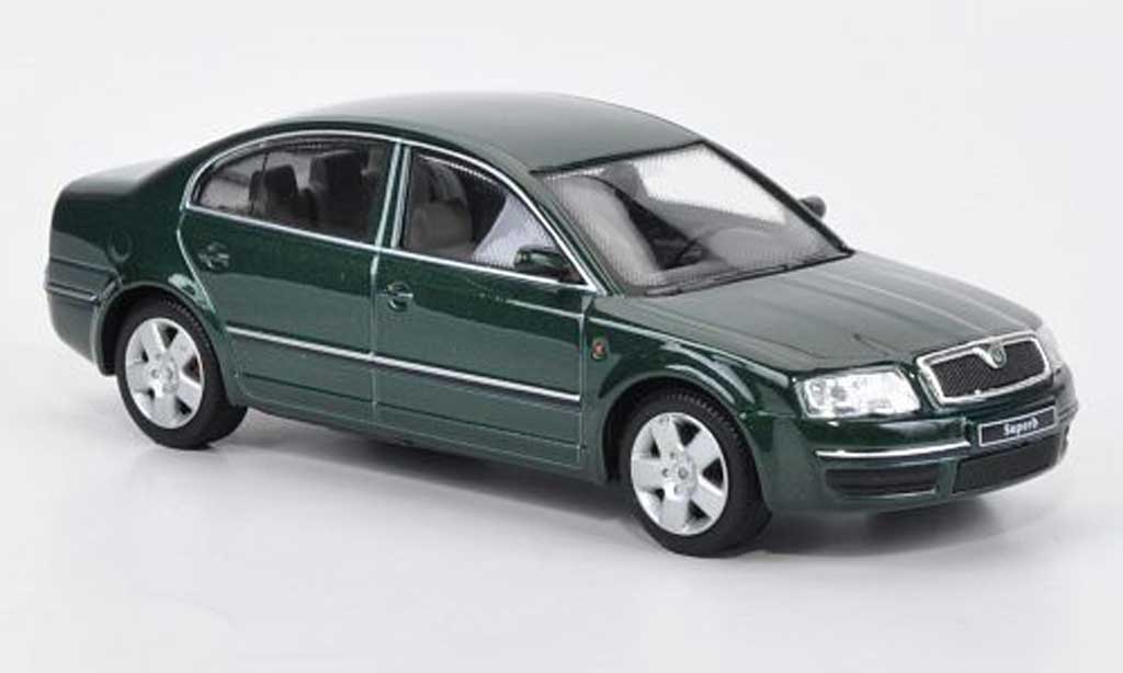 Skoda Superb 1/43 Abrex dkl.grun modelauto