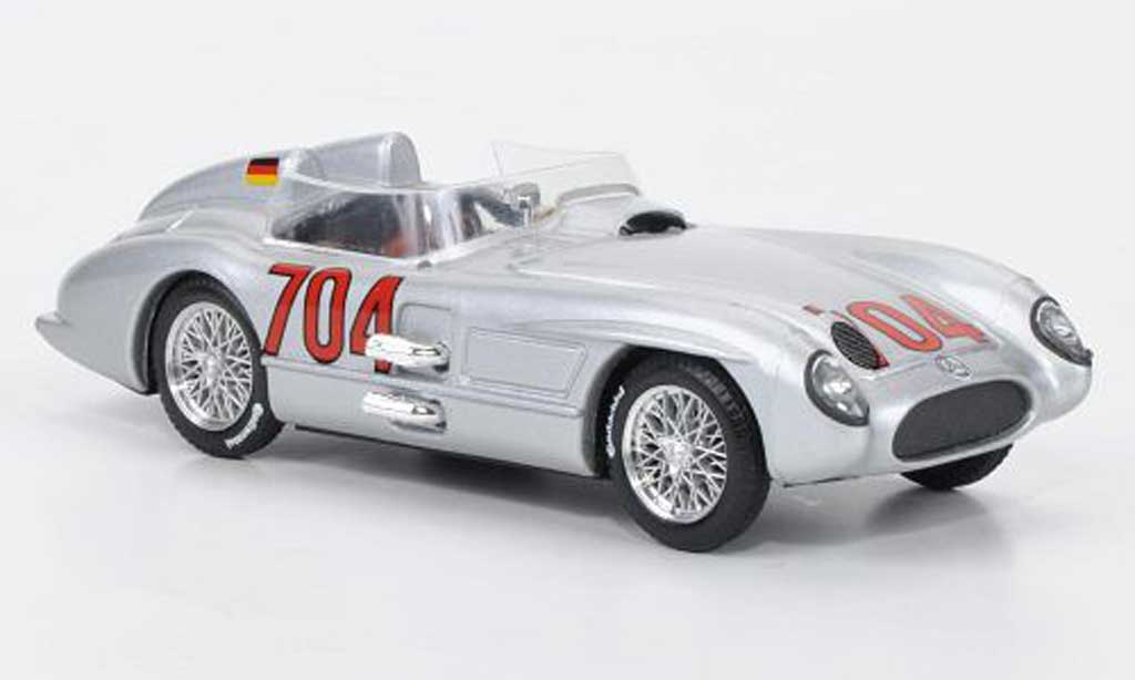 Mercedes 300 SLR 1/43 Brumm SLR No.704 Hans Herrmann 1955 modelauto