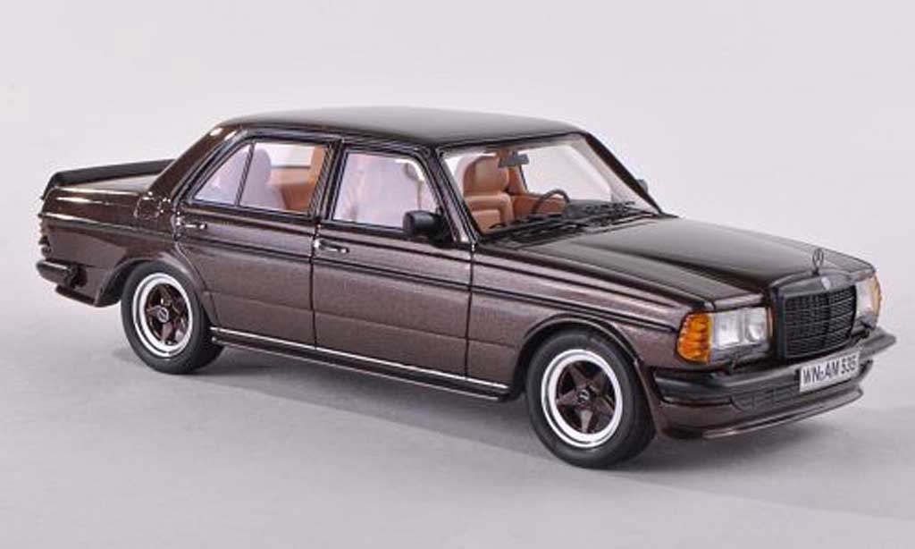 Mercedes 280 1980 1/43 Neo 1980 E (W123) AMG zwart-brun 1980 modelauto