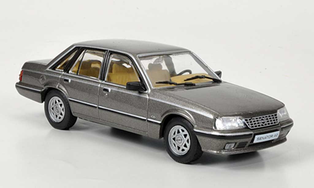 Opel Senator 1/43 Hachette A2 grijs (ohne Magazin) 1982 modelauto