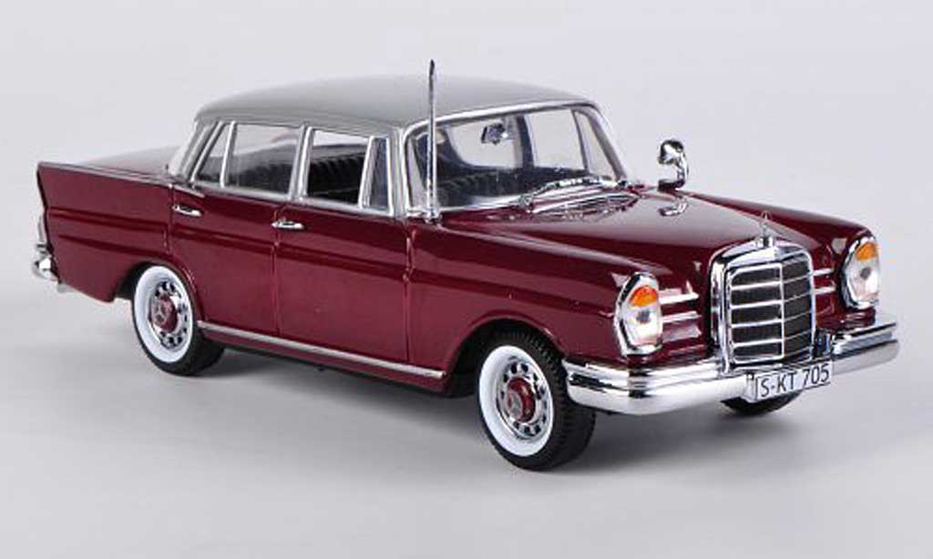 Mercedes 220 SE 1/43 Vitesse SE rood modelauto