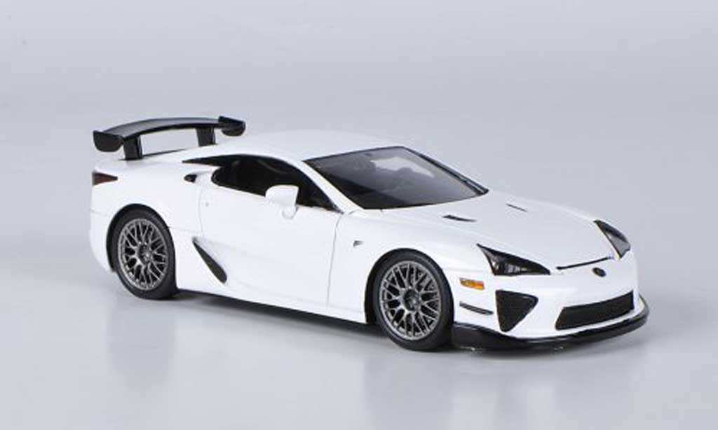 Lexus LFA 1/43 Ebbro wit Nurburgring Package modelauto