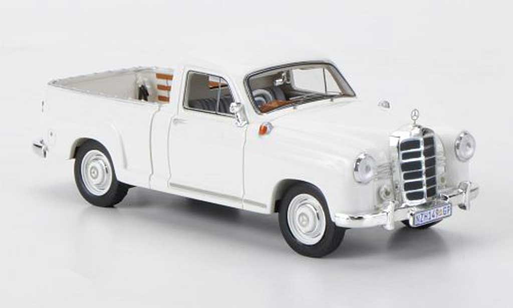 Mercedes 180 1/43 Premium X D (W120) ''Bakkie'' wit RHD 1956 modelauto