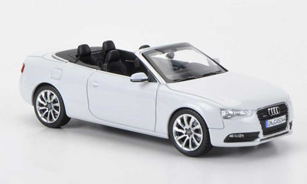 Audi A5 1/43 Norev Cabriolet wit 2011 modelauto