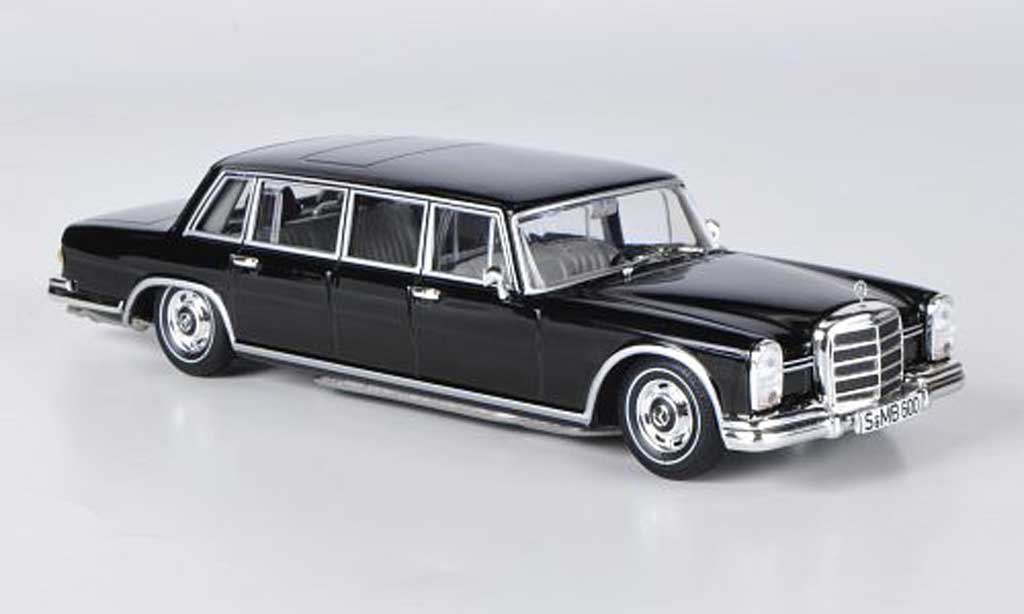 Mercedes 600 1/43 WhiteBox Pullman zwart 1963 modelauto