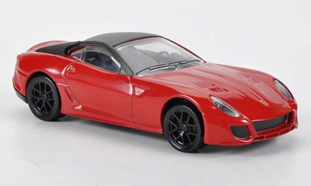 Ferrari 599 GTO 1/43 Hot Wheels GTO rood modelauto