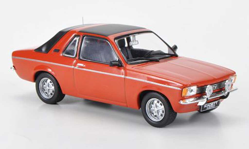 Opel Kadett C 1/43 Hachette C Aero rood (ohne Magazin) 1978 modelauto