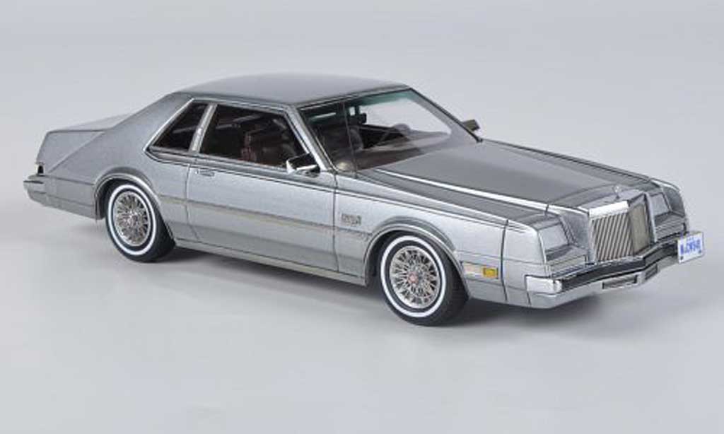 Imperial Coupe 1/43 American Excellence grijs limited edition 1983 modelauto
