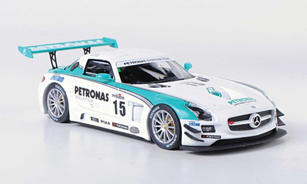 Mercedes SLS 1/43 Ebbro AMG GT3 No.15 Petronas Syntium T.Kataoka / F.Hairuman / B.Schneider 12h Merdeka 2011 modelauto