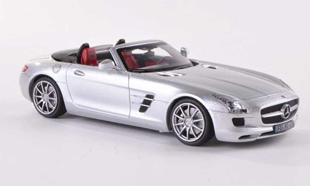Mercedes SLS 1/43 Schuco AMG Roadster (R197) grijs 2012 modelauto