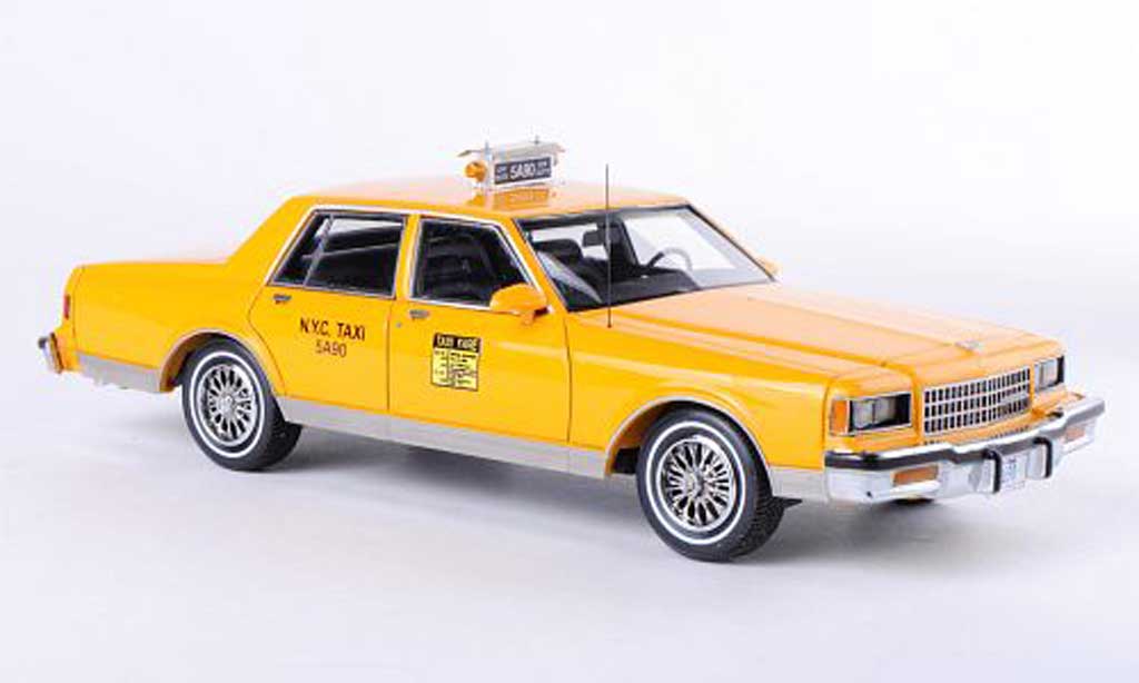 Chevrolet Caprice Classic 1/43 Neo Taxi New York 1985 modelauto