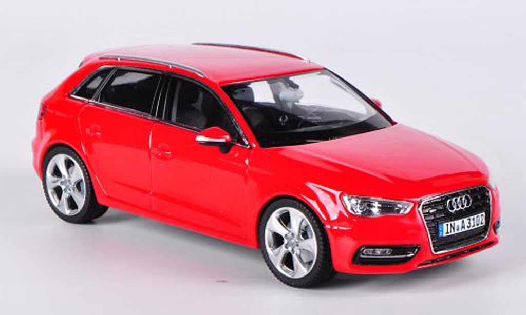 Audi A3 1/43 Schuco Sportback rood 2012 modelauto