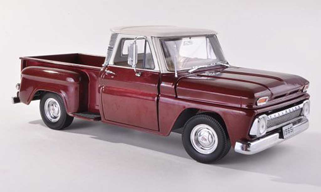 Chevrolet C-10 1/43 Sun Star Pick Up Stepside zwart-rood/beige modelauto