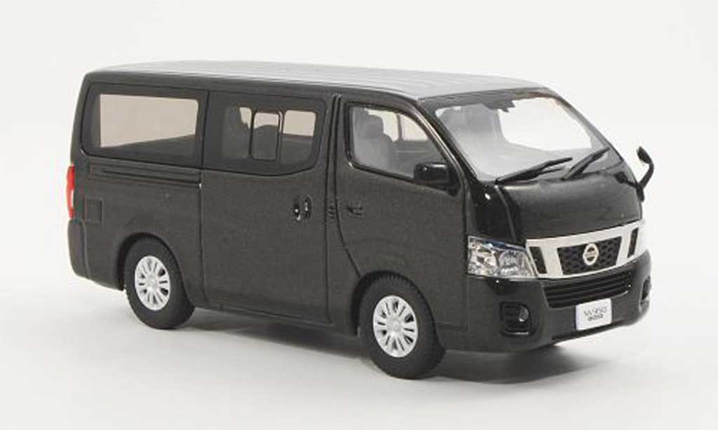 Nissan NV350 1/43 Ebbro Caravan bruin modelauto