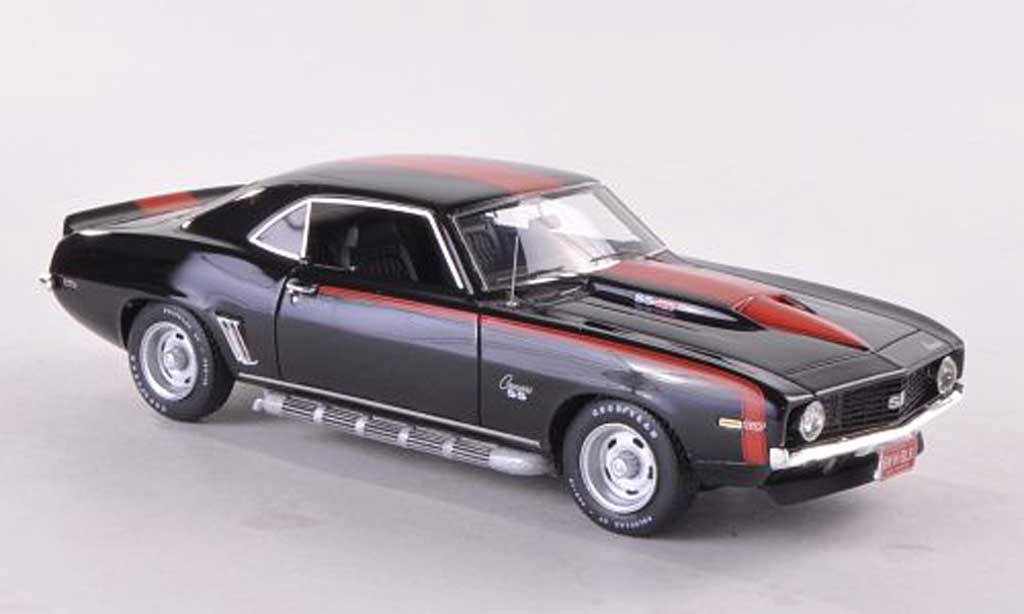Chevrolet Camaro SS 1/43 Highway 61 SS SS 427 zwart/rood 1969 modelauto