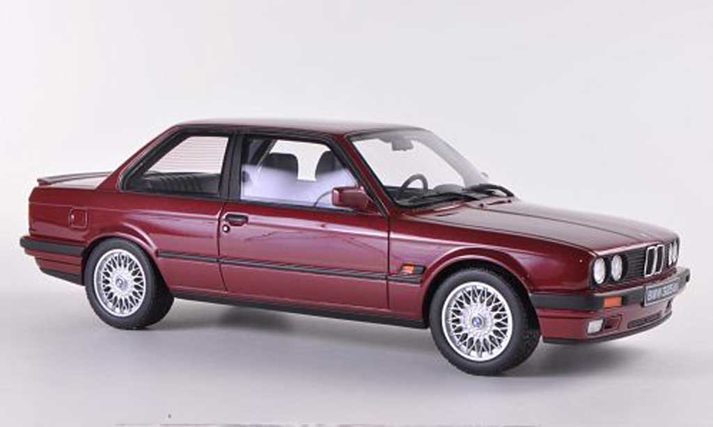 Bmw 325 E30 1/18 Ottomobile E30 is (E30) rood 1990 modelauto