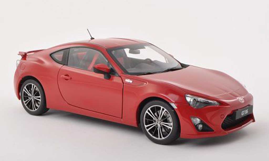 Toyota 86 2012 1/18 Autoart 2012 GT (Europa Version/LHD) zwart-rood modelauto