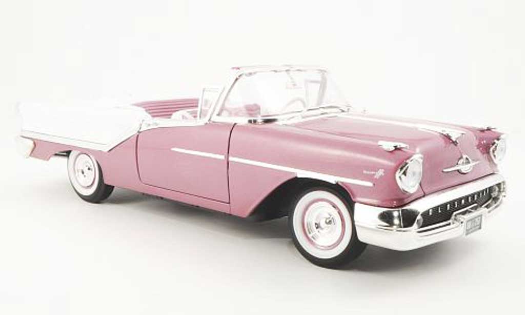 Oldsmobile Super 88 1/18 Yat Ming Cabriolet flieder/wit 1957 modelauto