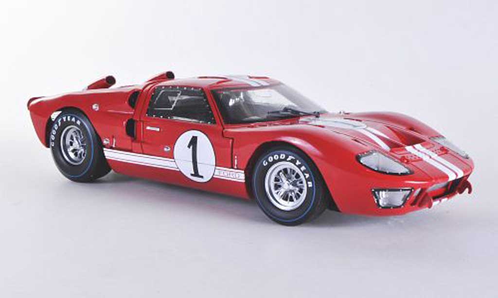 Ford GT40 1/18 Shelby Collectibles GT 40 MK II No.1 K.Miles Sebring 1966 modelauto