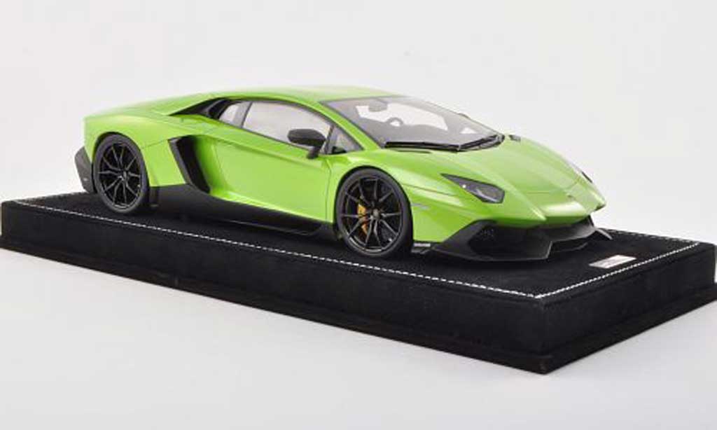 Lamborghini Aventador LP720-4 1/18 MR Collection LP720-4 50eme Anniversaire grun modelauto