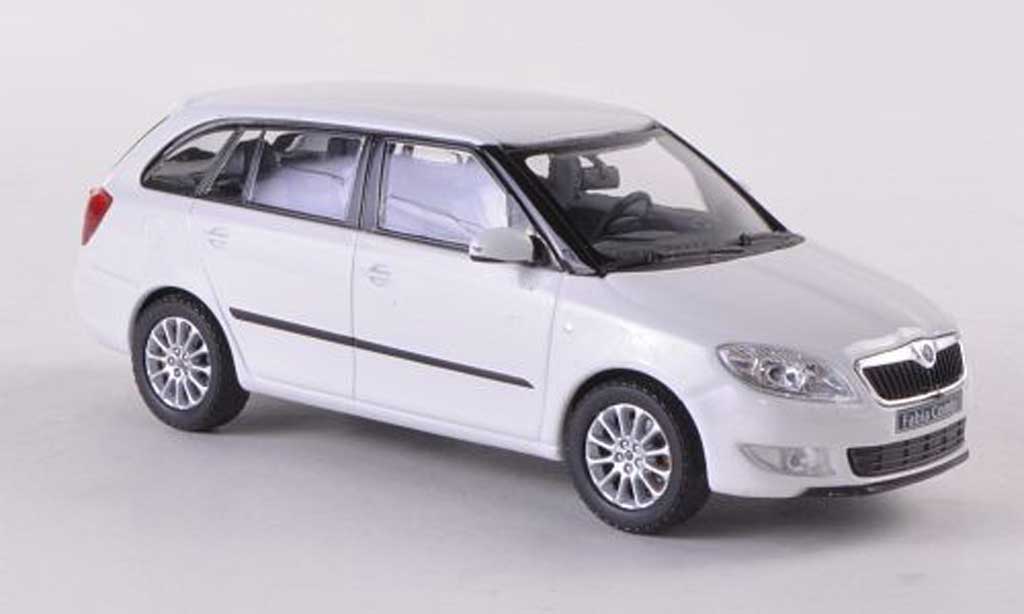 Skoda Fabia II 1/43 Abrex II Combi wit Facelift 2010 modelauto
