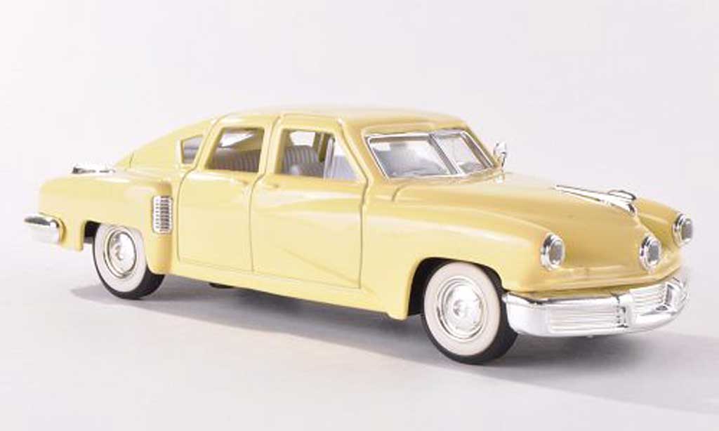 Tucker Torpedo 1/43 Yat Ming geel 1948 modelauto