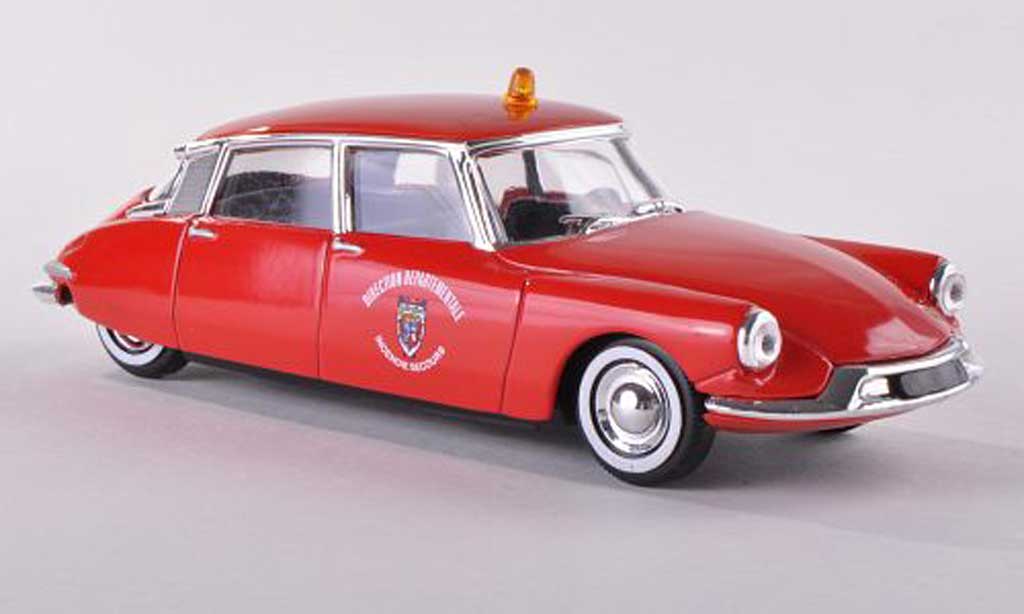 Citroen DS 1/43 Solido brandweer (F) 1956 modelauto