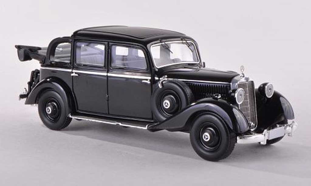 Mercedes 260 D 1/43 Esval Models D Pullmann Landaulet zwart ougroen 1936 modelauto