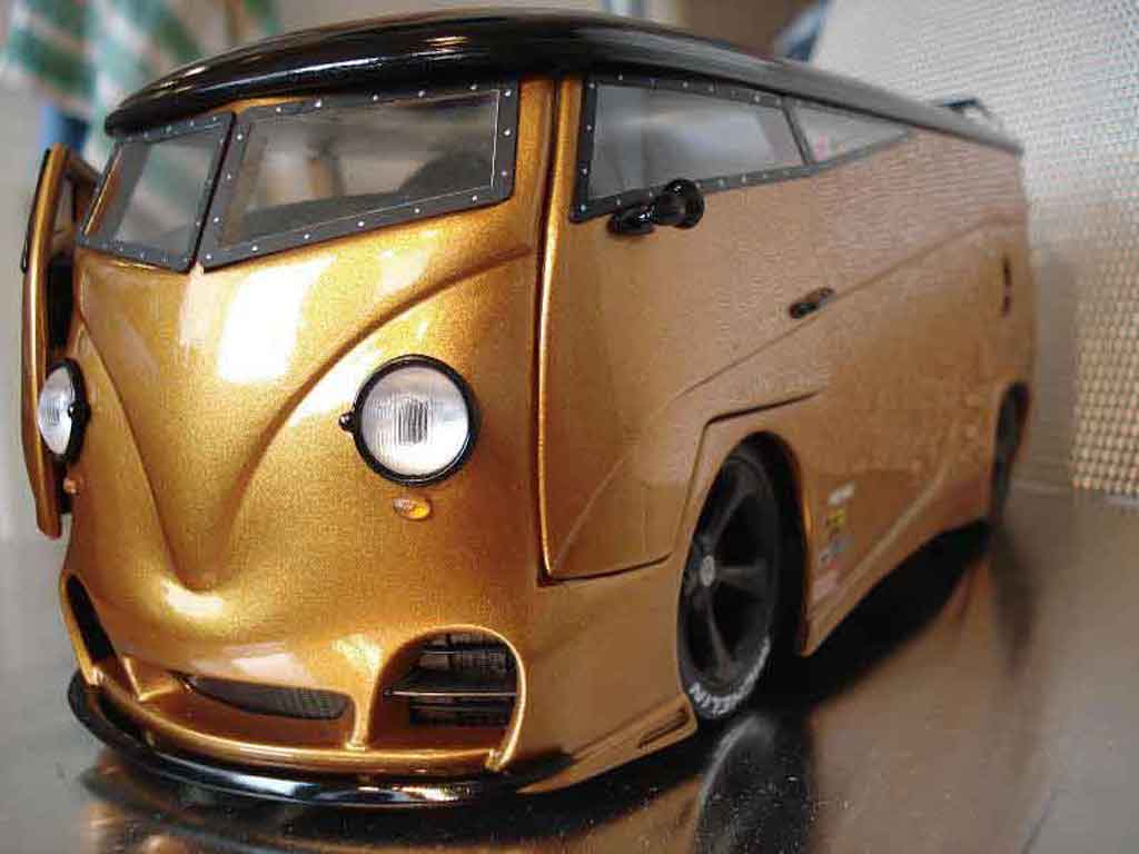 Volkswagen Combi 1/18 Solido techart rs modelauto
