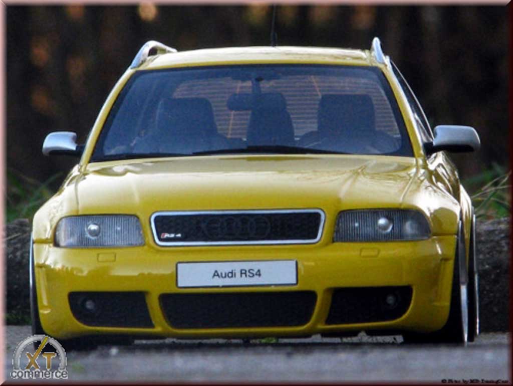Audi RS4 avant B5 geel jantes audi 19 pouces 1/18 Ottomobile