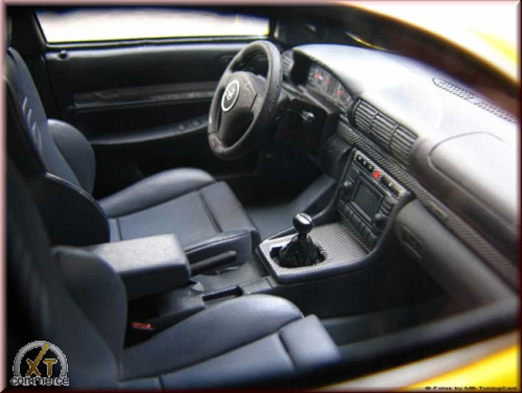 Audi RS4 avant B5 geel jantes audi 19 pouces 1/18 Ottomobile