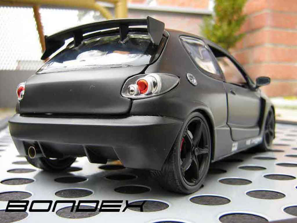 Peugeot 206 RC parotech 3 portes zwart 1/18 Norev