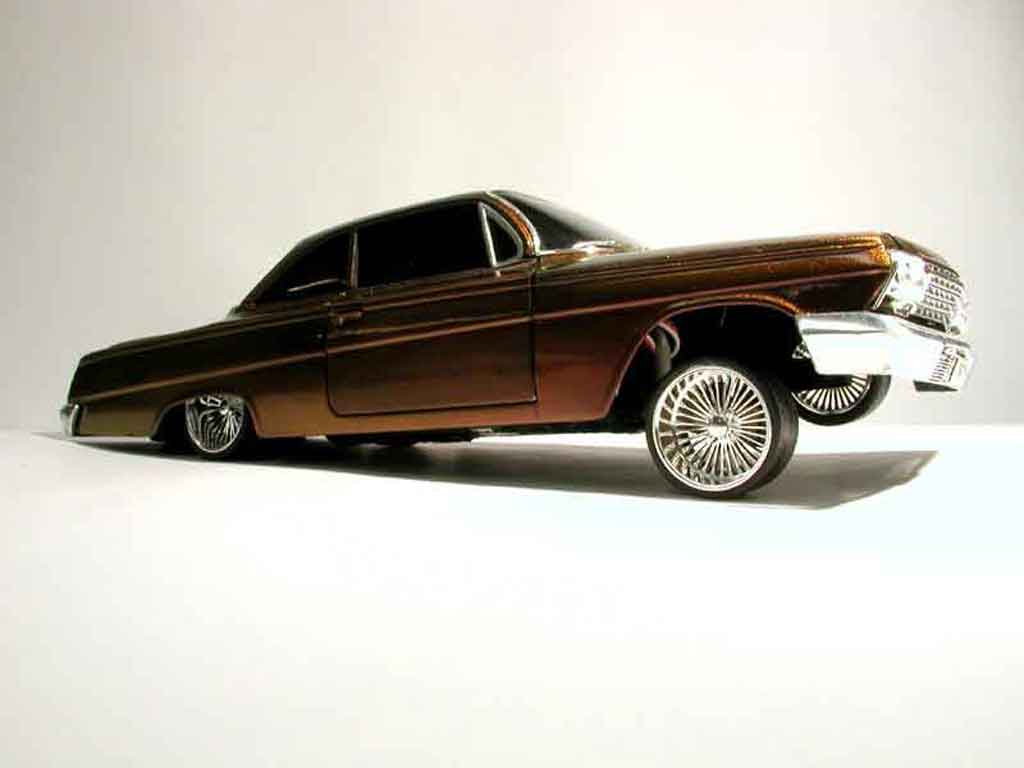 Chevrolet Bel Air Coupe 1962 62 ultime lowrider 1/18 Maisto